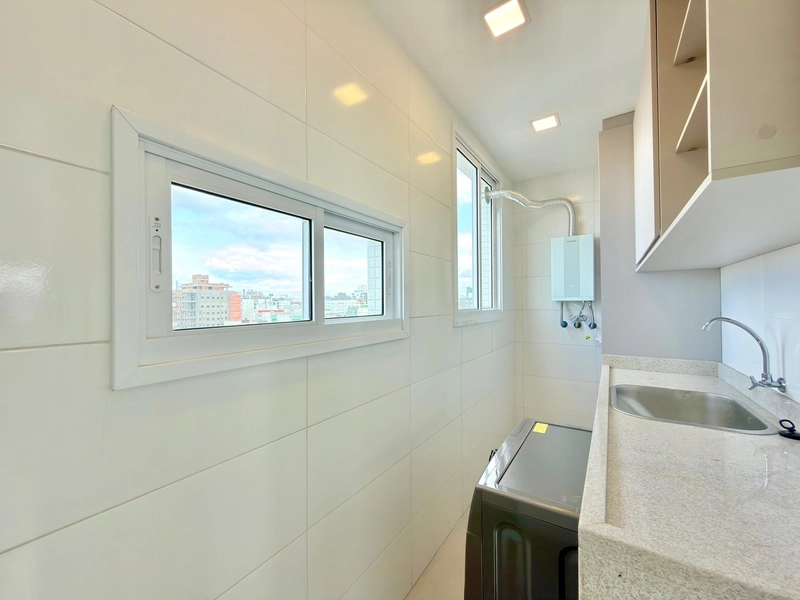 APARTAMENTO À VENDA COM VISTA INCRÍVEL PARA O MAR: 1ª foto da galeria de imagens do imóvel
