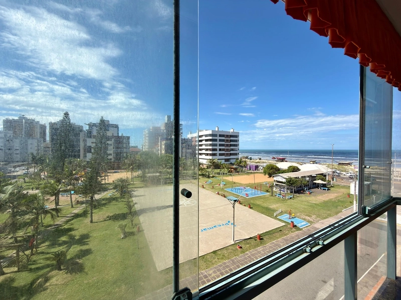 APARTAMENTO COM VISTA PARA O MAR E PRAÇA DO FAROL: 5ª foto da galeria de imagens do imóvel