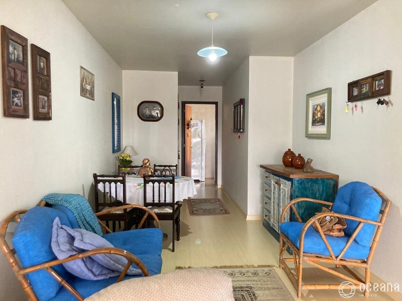 Apartamento de frente com sacada!: 1ª foto da galeria de imagens do imóvel