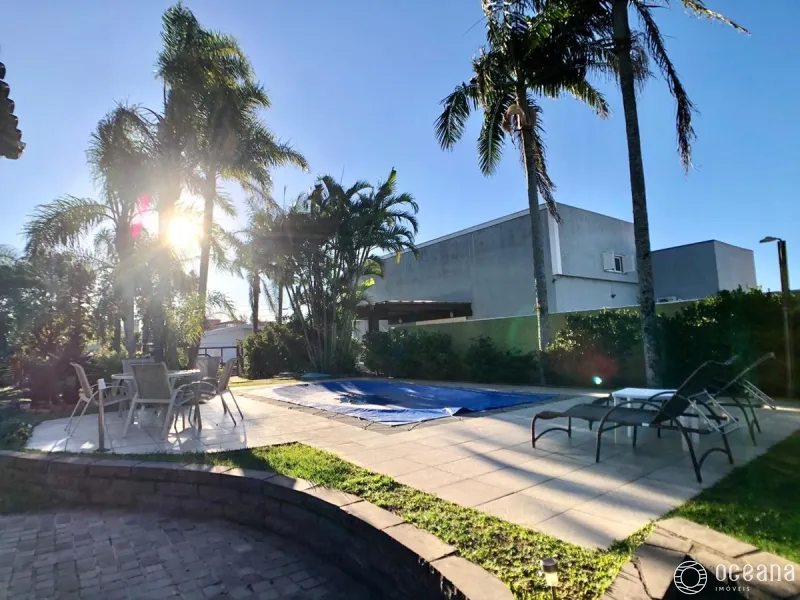 EXCLUSIVIDADE EM ATLÂNTIDA | Casa térrea com piscina, estilo rústico.: 26ª foto da galeria de imagens do imóvel
