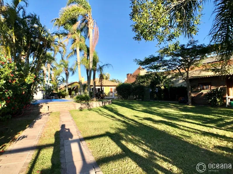 EXCLUSIVIDADE EM ATLÂNTIDA | Casa térrea com piscina, estilo rústico.: 25ª foto da galeria de imagens do imóvel