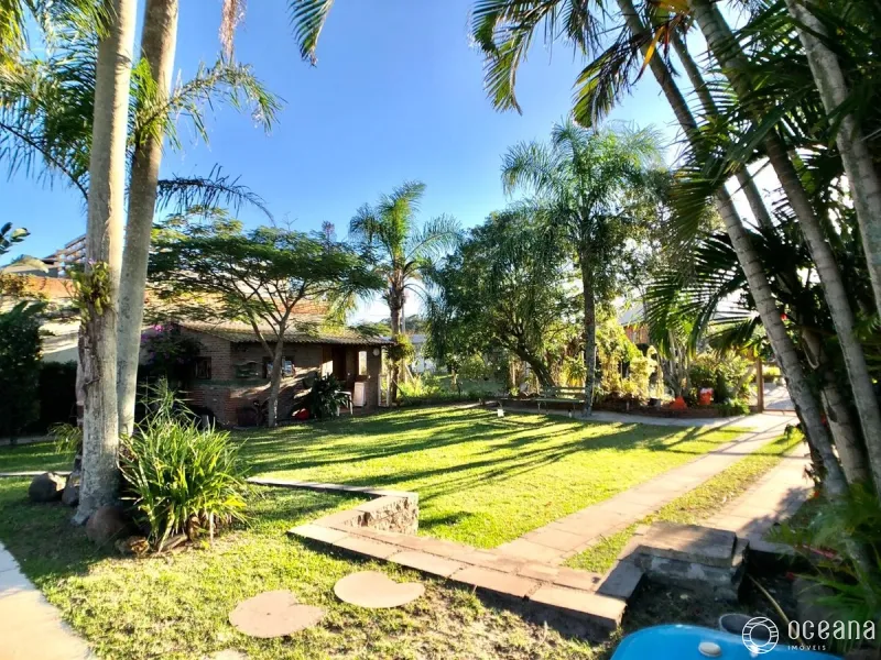 EXCLUSIVIDADE EM ATLÂNTIDA | Casa térrea com piscina, estilo rústico.: 18ª foto da galeria de imagens do imóvel