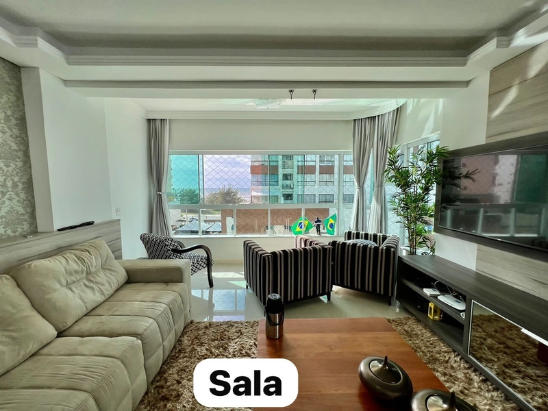 Apartamento três dormitórios e três  vagas de garagens: 4ª foto da galeria de imagens do imóvel