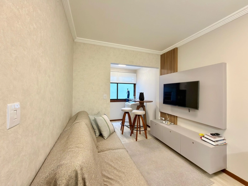 APARTAMENTO COMPOSTO POR 01 DORMITÓRIO MOBILIADO E DECORADO: 3ª foto da galeria de imagens do imóvel