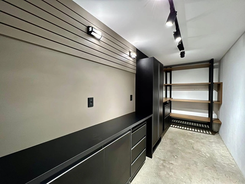 APARTAMENTO 2 DORMITÓRIOS MOBILIADO DECORADO EM PRÉDIO COM INFRA: 24ª foto da galeria de imagens do imóvel