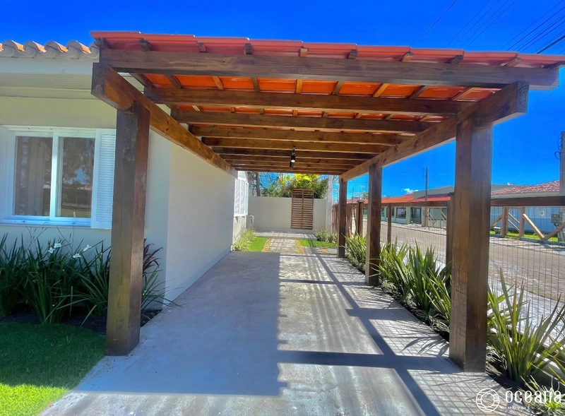 EXCELENTE CASA DE 03 DORMITÓRIOS LOCALIZADA NO CENTRO DE XANGRI-LÁ: 7ª foto da galeria de imagens do imóvel