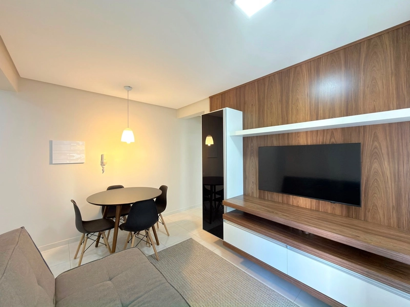 APARTAMENTOO MOBILIADO  DE 01 DORMITÓRIO A 100m DO MAR!: 1ª foto da galeria de imagens do imóvel