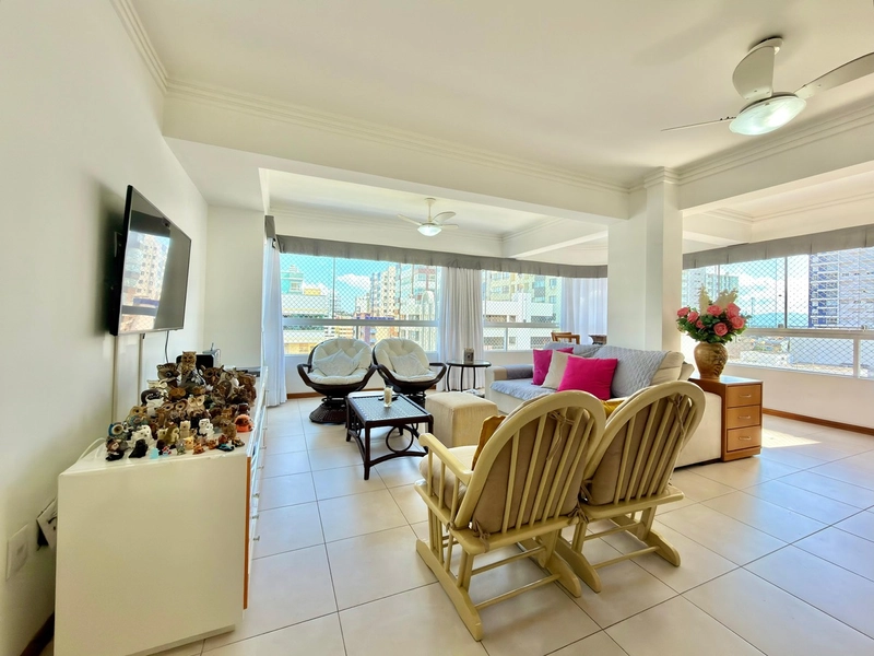 APARTAMENTO MOBILIADO E DECORADO COMPOSTO POR 03 DORMITÓRIOS!: 4ª foto da galeria de imagens do imóvel