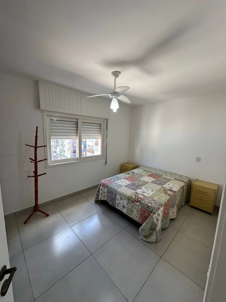 APARTAMENTO MOBILIADO DE 02 DORMITÓRIOS NO CENTRO - COM VAGA!: 4ª foto da galeria de imagens do imóvel