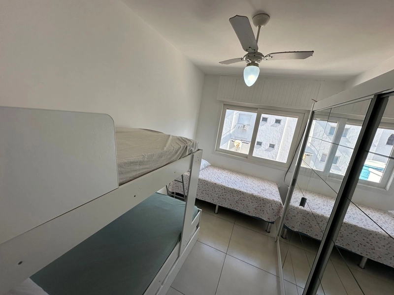 APARTAMENTO MOBILIADO DE 02 DORMITÓRIOS NO CENTRO - COM VAGA!: 2ª foto da galeria de imagens do imóvel