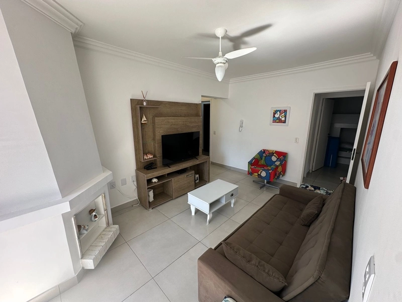 APARTAMENTO MOBILIADO DE 02 DORMITÓRIOS NO CENTRO - COM VAGA!: 1ª foto da galeria de imagens do imóvel