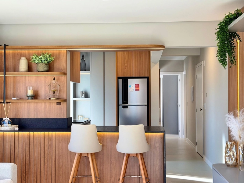 APARTAMENTO À VENDA, SACADA COM CHURRASQUEIRA E VISTA MAR!: 7ª foto da galeria de imagens do imóvel