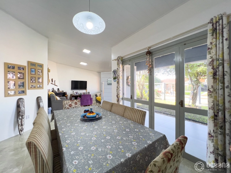 Casa com 3 dormitórios e 1 suite!: 7ª foto da galeria de imagens do imóvel