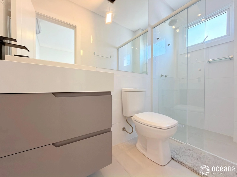 APARTAMENTO À VENDA, POUCOS PASSOS DO MAR!: 18ª foto da galeria de imagens do imóvel