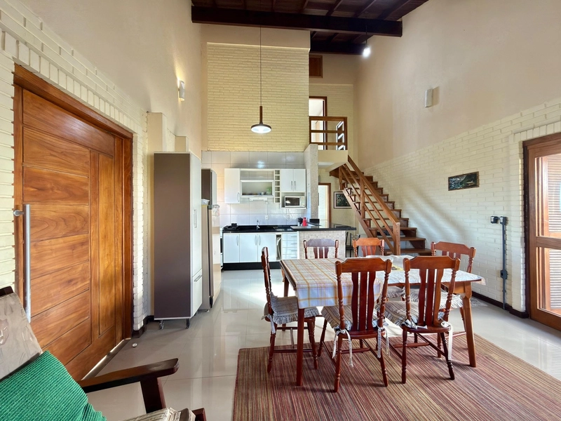 CASA COMPOSTA POR 02 DORM + ANEXO COM SUÍTE EM AMPLO TERRENO!: 11ª foto da galeria de imagens do imóvel