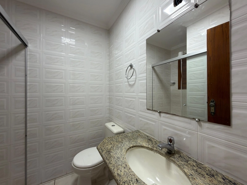 APARTAMENTO COM SACADA DE FRENTE E VISTA MAR!: 12ª foto da galeria de imagens do imóvel