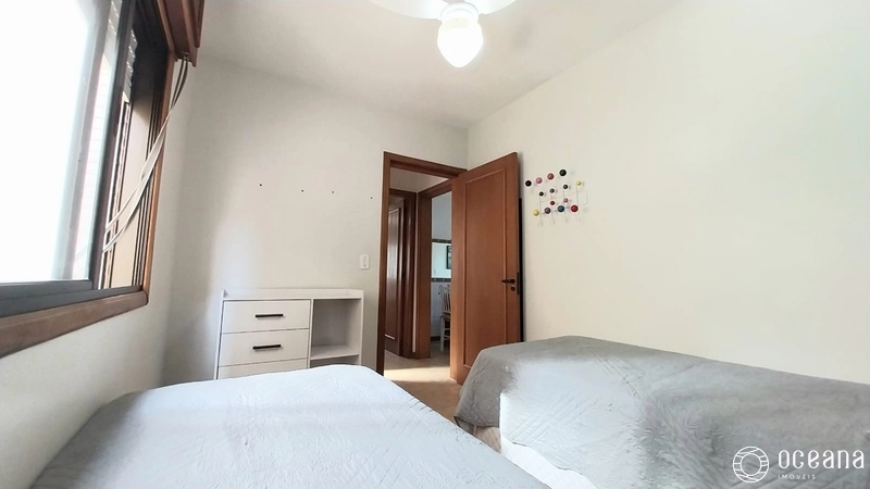 APARTAMENTO DE 02 DORMITÓRIOS COM SACADA INTEGRADA COM CHURRASQUEIRA E VISTA PARA PARA O MAR!: 12ª foto da galeria de imagens do imóvel