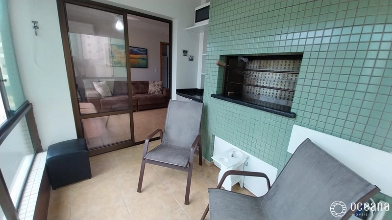 APARTAMENTO DE 02 DORMITÓRIOS COM SACADA INTEGRADA COM CHURRASQUEIRA E VISTA PARA PARA O MAR!: 4ª foto da galeria de imagens do imóvel
