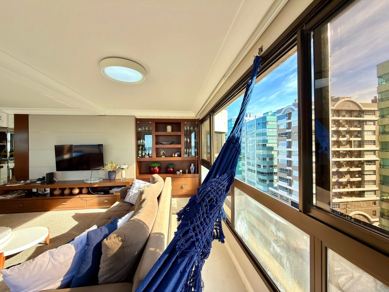 APARTAMENTO COMPOSTO POR 04 SUÍTES E 03 VAGAS DE GARAGEM!: 6ª foto da galeria de imagens do imóvel