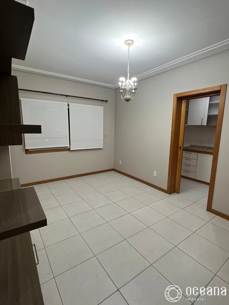 APARTAMENTO DE 01 DORMITÓRIO SEMI MOBILIADO EM CAPÃO DA CANOA!: 3ª foto da galeria de imagens do imóvel