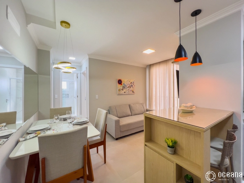 APARTAMENTO MOBILIADO E DECORADO DE 02 DORMITÓRIOS: 1ª foto da galeria de imagens do imóvel