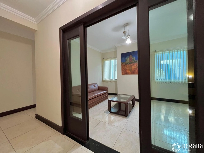 Casa em condomínio fechado com 05 dormitórios!: 8ª foto da galeria de imagens do imóvel