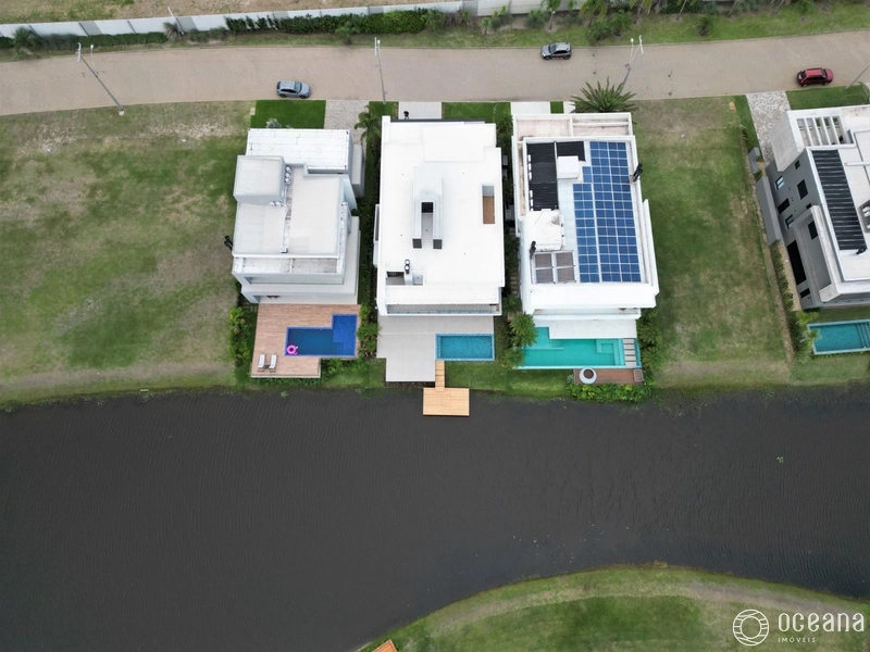 CASA BEIRA LAGO CONDOMÍNIO SENSE !: 25ª foto da galeria de imagens do imóvel