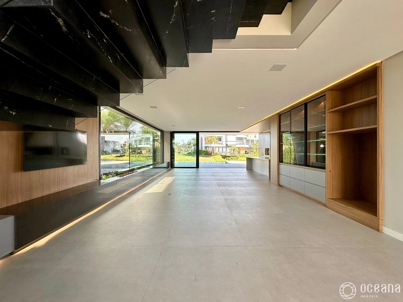 CASA BEIRA LAGO CONDOMÍNIO SENSE !: 11ª foto da galeria de imagens do imóvel