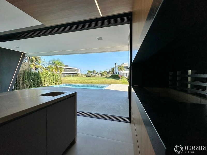 CASA BEIRA LAGO CONDOMÍNIO SENSE !: 12ª foto da galeria de imagens do imóvel