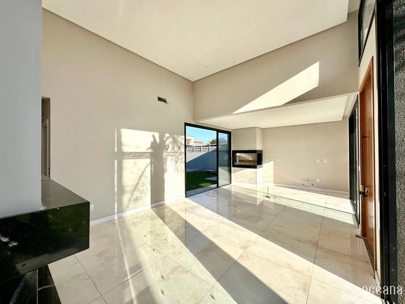 Casa 3 suítes a venda em capão da canoa: 3ª foto da galeria de imagens do imóvel