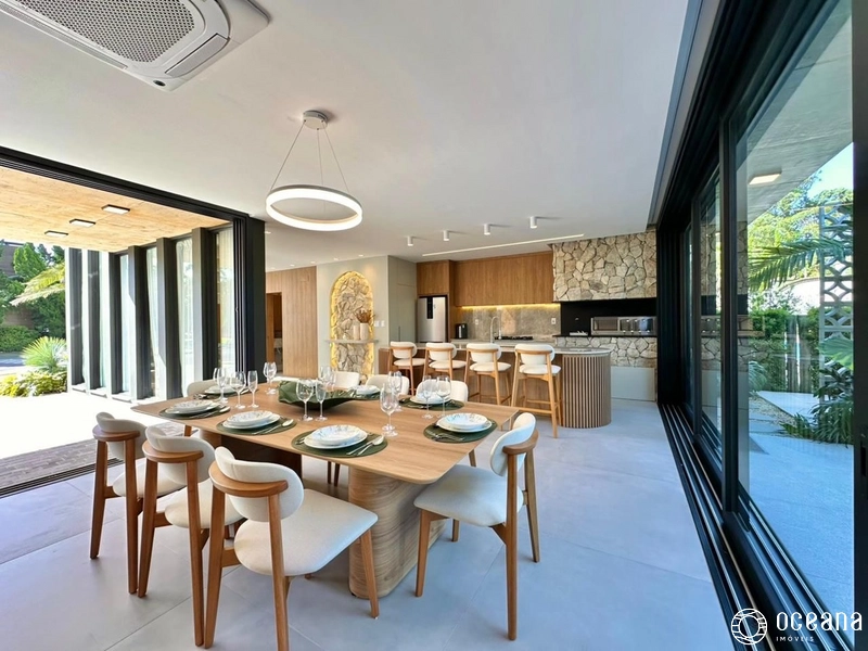 EXCELENTE CASA EM CONDOMÍNIO FECHADO COM 04 SUÍTES: 4ª foto da galeria de imagens do imóvel