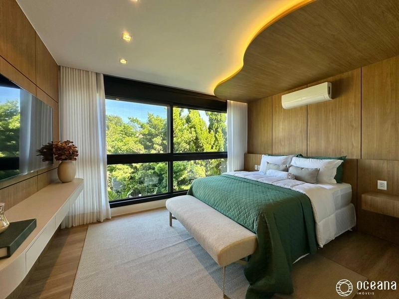 EXCELENTE CASA EM CONDOMÍNIO FECHADO COM 04 SUÍTES: 3ª foto da galeria de imagens do imóvel