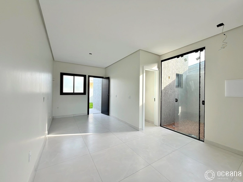 CASA DE 02 DORMITÓRIOS COM 69m² PRIV. EM CAPÃO NOVO!: 5ª foto da galeria de imagens do imóvel