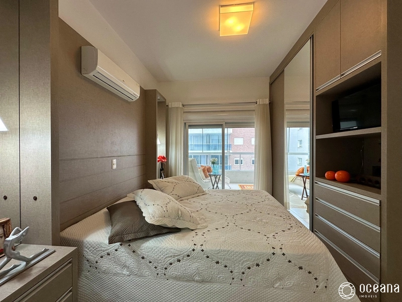 APARTAMENTO À VENDA COM VISTA PARA O MAR: 3ª foto da galeria de imagens do imóvel