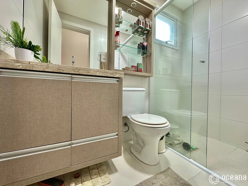APARTAMENTO À VENDA COM VISTA PARA O MAR: 1ª foto da galeria de imagens do imóvel
