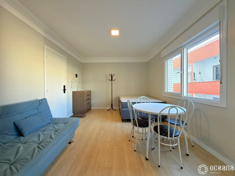 Apartamento JK, mobiliado, Centro a 50 metros Mar! : 1ª foto da galeria de imagens do imóvel