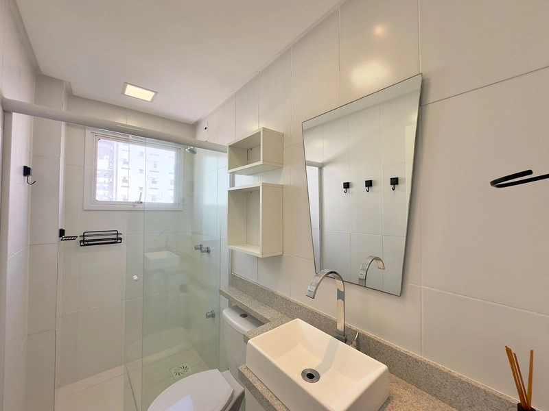 APARTAMENTO MOBILIADO DE 02 DORMITÓRIOS COM VISTA LIBERADA!: 4ª foto da galeria de imagens do imóvel