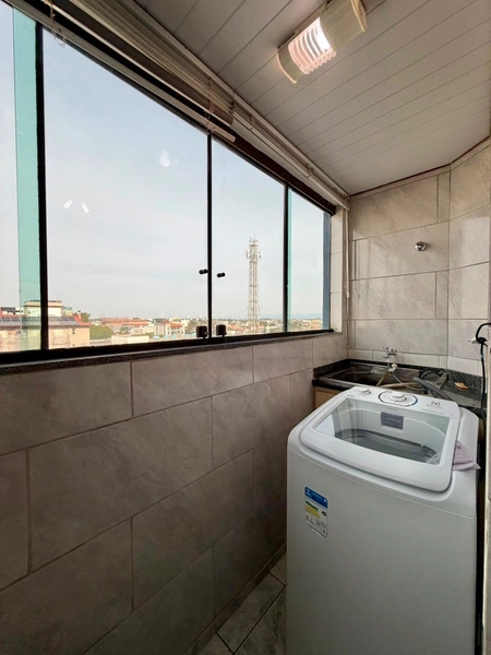 APARTAMENTO MOBILIADO DE 02 DORMITÓRIOS E VAGA DE GARAGEM NO CENTRO!: 3ª foto da galeria de imagens do imóvel