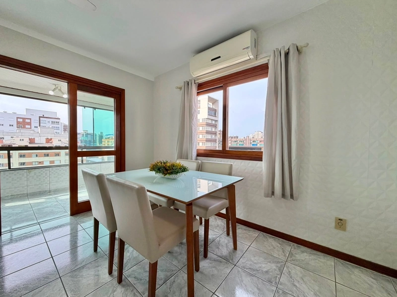 APARTAMENTO MOBILIADO DE 02 DORMITÓRIOS E VAGA DE GARAGEM NO CENTRO!: 9ª foto da galeria de imagens do imóvel