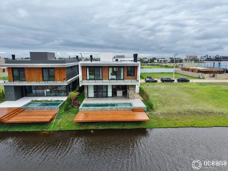 SOBRADO À BEIRA LAGO  ALTO PADRÃO - MOBILIADO & DECORADO: 45ª foto da galeria de imagens do imóvel