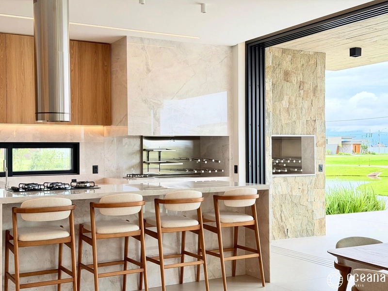 SOBRADO À BEIRA LAGO  ALTO PADRÃO - MOBILIADO & DECORADO: 24ª foto da galeria de imagens do imóvel