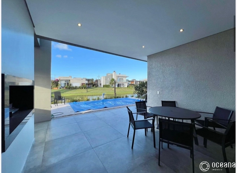CASA EM COND. FECHADO COMPOSTA POR 05 DORMITÓRIOS, SENDO 04 SUÍTES!: 31ª foto da galeria de imagens do imóvel