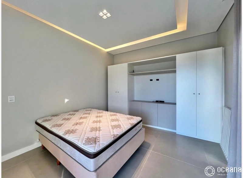 CASA EM COND. FECHADO COMPOSTA POR 05 DORMITÓRIOS, SENDO 04 SUÍTES!: 5ª foto da galeria de imagens do imóvel