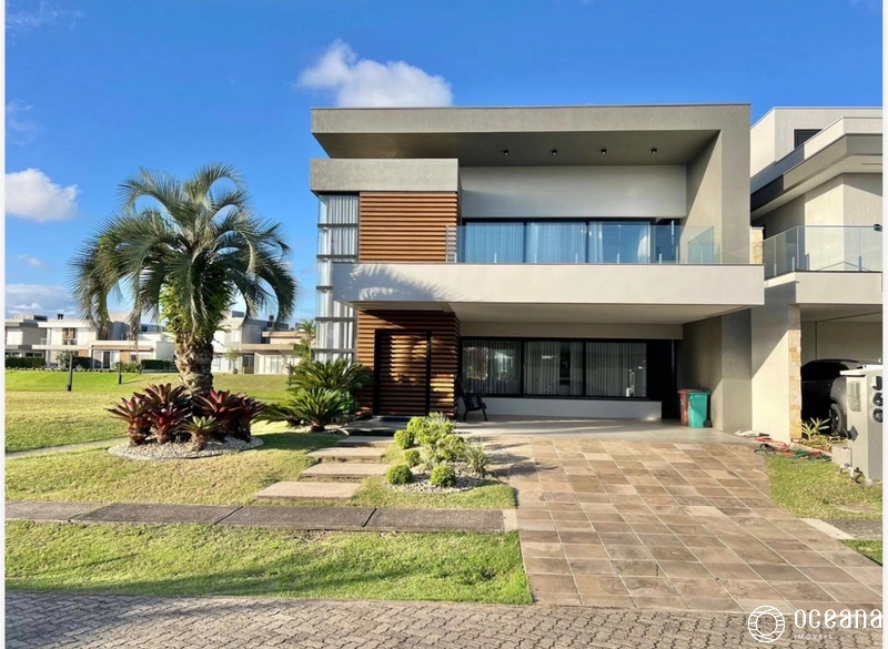 CASA EM COND. FECHADO COMPOSTA POR 05 DORMITÓRIOS, SENDO 04 SUÍTES!: 33ª foto da galeria de imagens do imóvel