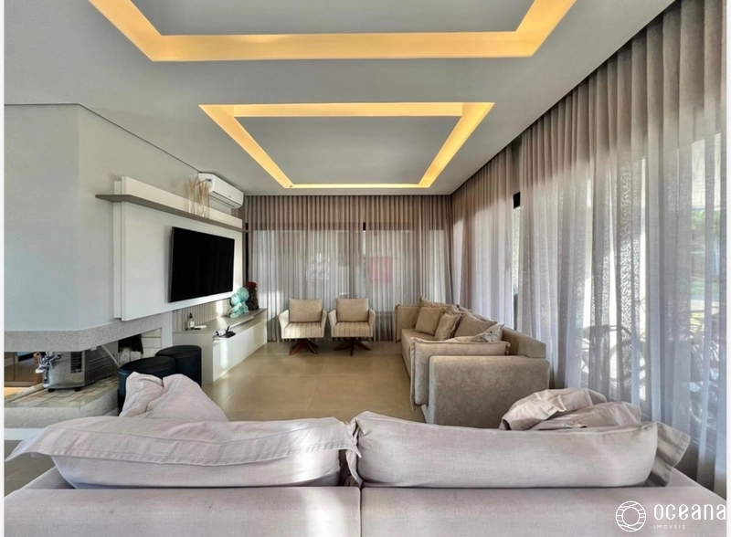 CASA EM COND. FECHADO COMPOSTA POR 05 DORMITÓRIOS, SENDO 04 SUÍTES!: 11ª foto da galeria de imagens do imóvel