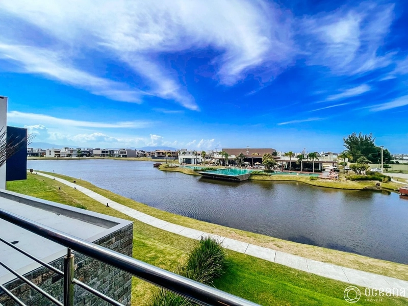 Excelente sobrado beira lago em condomínio.: 14ª foto da galeria de imagens do imóvel