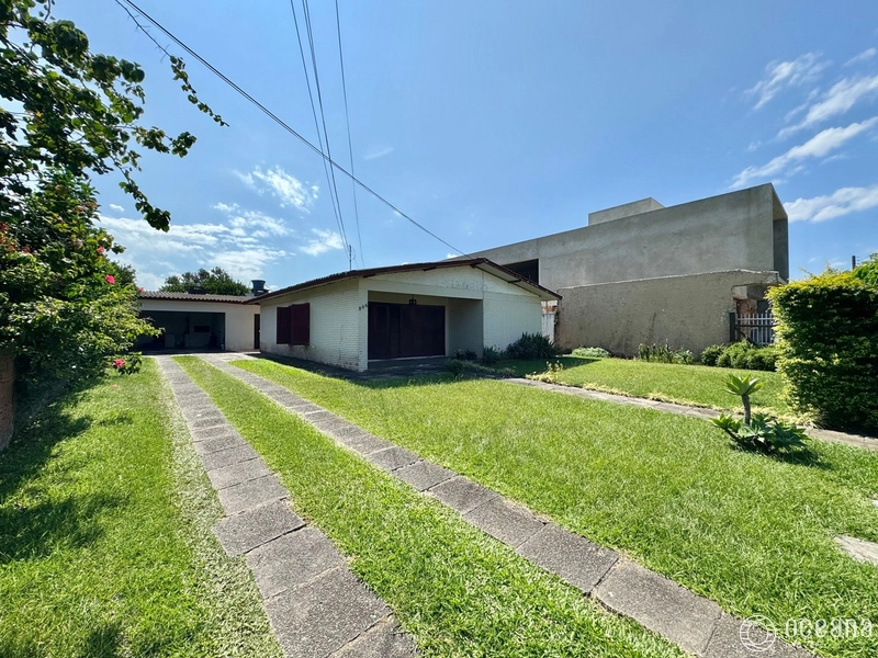 CASA EM ATLÂNTIDA DE 03 DORMITÓRIOS, MAIS ANEXO (01 DORMITÓRIO): 2ª foto da galeria de imagens do imóvel