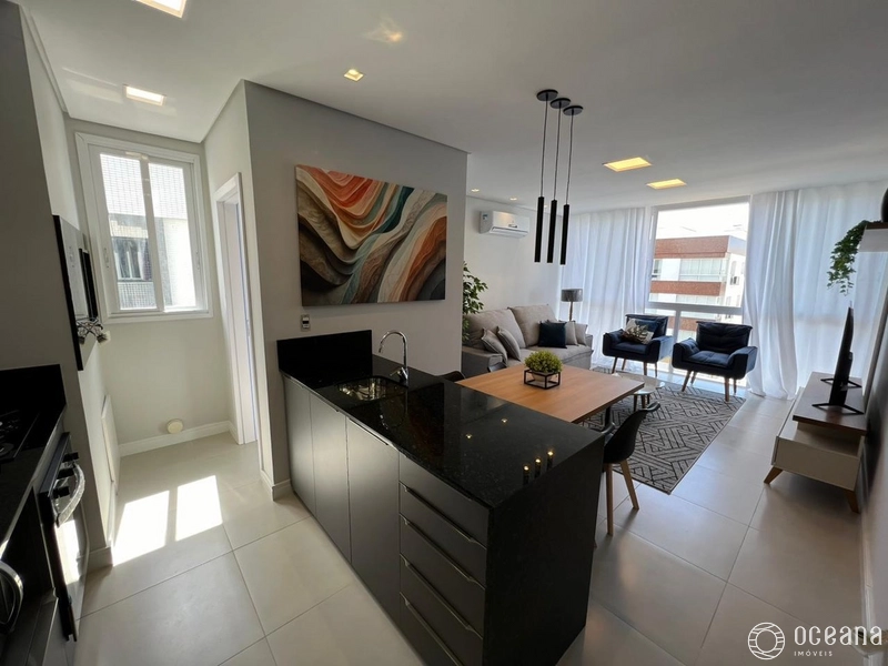 APARTAMENTO DE 02 DORMITÓRIOS COM VISTA PARA O MAR E A PRAÇA!: 4ª foto da galeria de imagens do imóvel