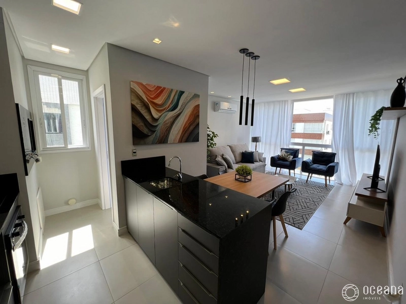 APARTAMENTO DE 02 DORMITÓRIOS COM VISTA PARA O MAR E A PRAÇA!: 5ª foto da galeria de imagens do imóvel