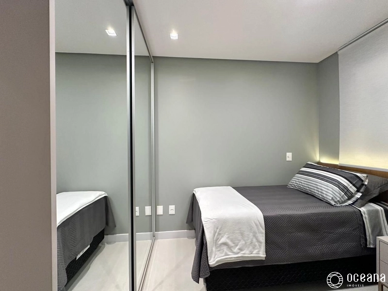 APARTAMENTO COM SACADA DE FRENTE E TERRAÇO EM L: 17ª foto da galeria de imagens do imóvel